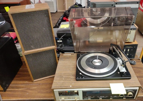 VINTAGE CRAIG STEREO with TURNTABLE, 8 TRACK PLAYER (WORKS) - PICK UP ONLY