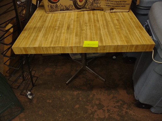 CHROME BASE TABLE RESTAURANT STYLE TABLE - PICK UP ONLY
