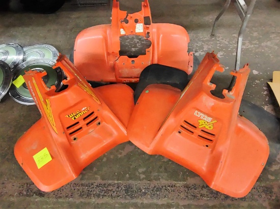 SUZUKI LT125 4X6 QUADRUNNER PARTS - PICK UP ONLY
