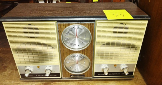 VINTAGE MASTERCRAFT RADIO -  PICK UP ONLY