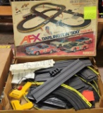 VINTAGE AURORA  AFX DARLINGTON 500 RACE SET 