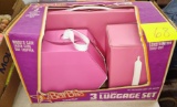NEW CONDITION VINTAGE SUPERSTAR BARBIE 3 PC. DELUXE PLAY LUGGAGE SET IN ORIG BOX