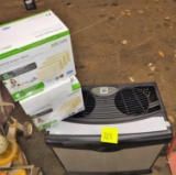 NEW AIR CARE HUMIDIFIER WITH EXTRAS - PICK UP ONLY