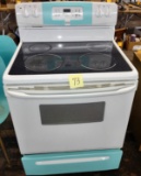 KENMORE ELECTRIC GLASS TOP STOVE - PICK UP ONLY