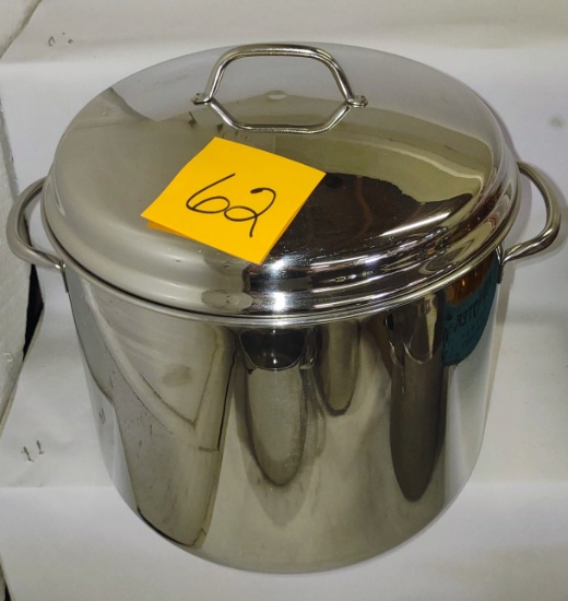 LARGE STAINLESS POT - PICK UP ONLY