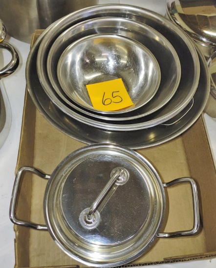 STAINLESS BOWLS & SMALL POT - PICK UP ONLY