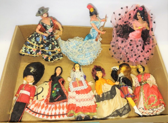 VINTAGE WORLD DOLLS
