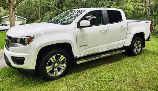 2017 CHEVROLET COLORADO 4x4 EXTENDED CAB TRUCK with NO RESERVE!!- 7,200+ MILES!!!  - PICK UP ONLY