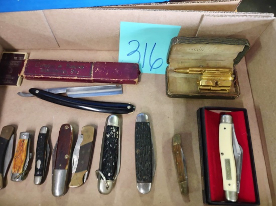 VINTAGE POCKET KNIVES & RAZORS