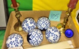 DECORATIVE CHINOISERIE PORCELAIN BALLS & BRASS CANDLESTICKS