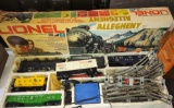 VINTAGE LIONEL TRAIN SET - PICK UP ONLY