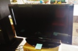 TOSHIBA FLATSCREEN TELEVISION- PICK UP ONLY