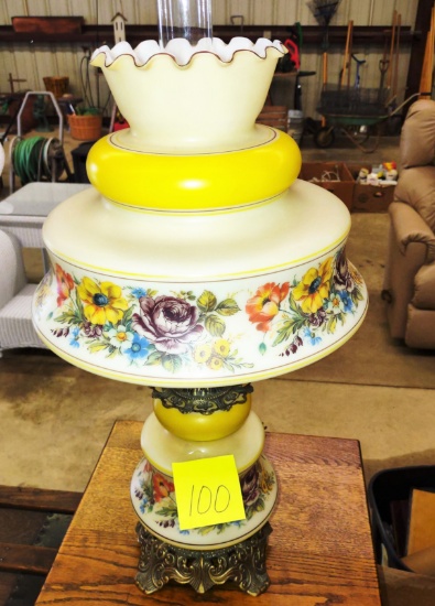 VINTAGE TABLE LAMP - PICK UP ONLY