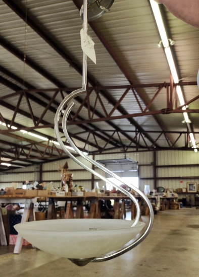 CEILING LIGHT FIXTURE - PICK UP ONLY