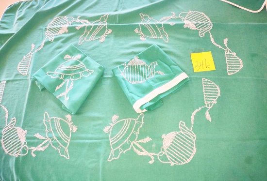 VINTAGE TABLECLOTH