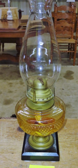 ANTIQUE OIL LAMP