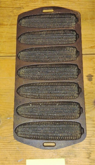 CAST IRON CORNBREAD MOLD- PICK UP ONLY