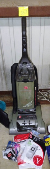 HOOVER WINDTUNNEL SWEEPER with EXTRA BAGS - PICK UP ONLY