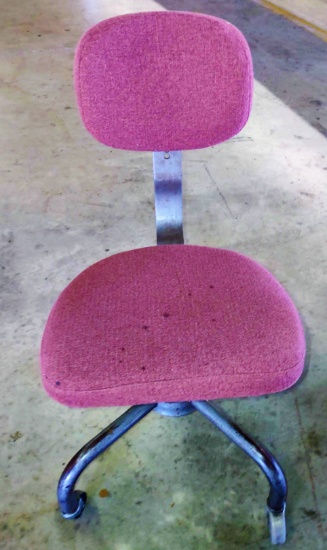 VINTAGE OFFICE CHAIR - PICK UP ONLY