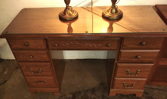 DESK with GLASS PROTECTIVE TOP - PICK UP ONLY