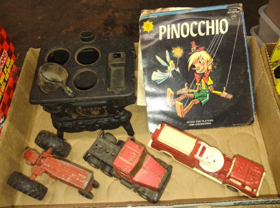 MISCELLANEOUS TOYS & RECORDS - PICK UP ONLY