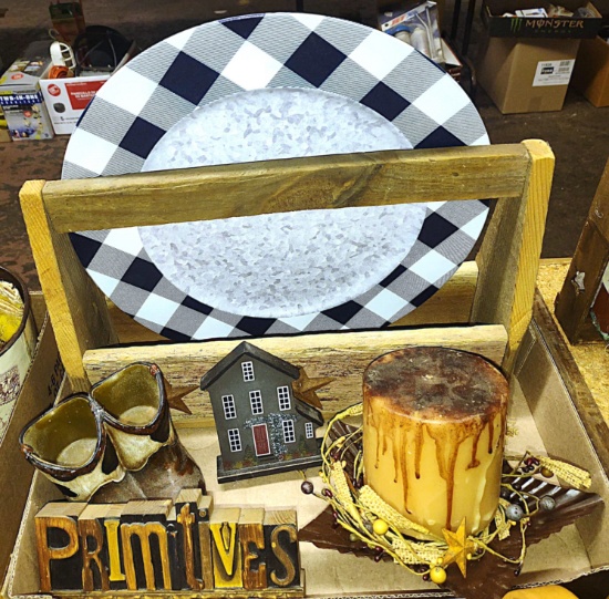 DECORATIVE ITEMS - PICK UP ONLY