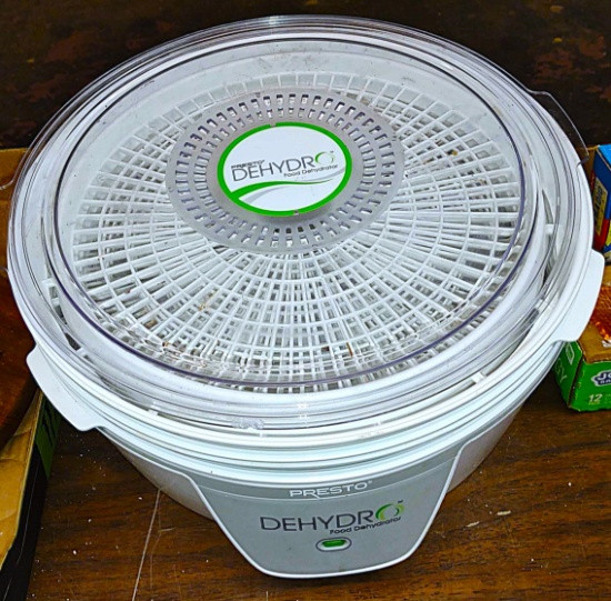 PRESTO "HYDRO" FOOD DEHYDRATOR - PICK UP ONLY