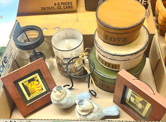 DECORATIVE ITEMS - PICK UP ONLY