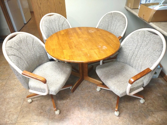 KITCHEN TABLE & ROLLING CHAIRS - PICK UP ONLY