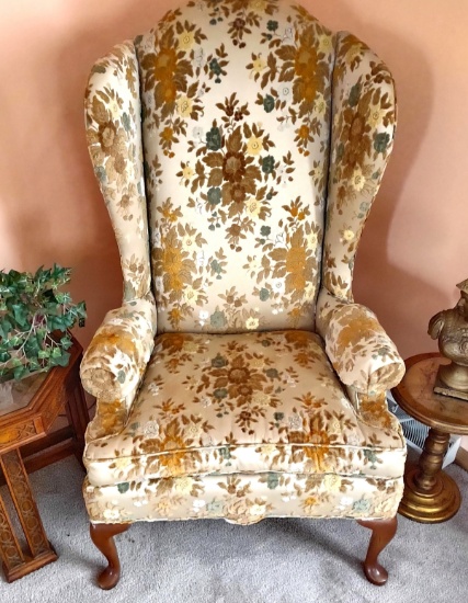 NICE VINTAGE PENNSYLVANIA HOUSE WING BACK CHAIR - PICK UP ONLY