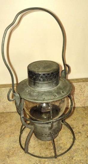 ANTIQUE N.Y.C.S. DIETZ RAILROAD LANTERN
