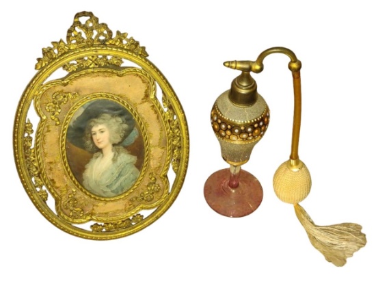 ANTIQUE ATOMIZER & FRAMED PRINT (Perfume ball hard)