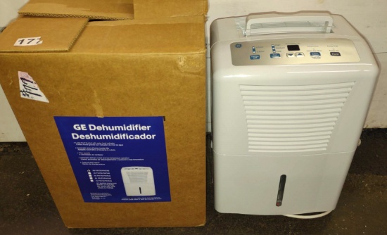 NEW GE DEHUMIDIFIER - PICK UP ONLY