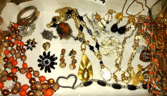VINTAGE JEWELRY