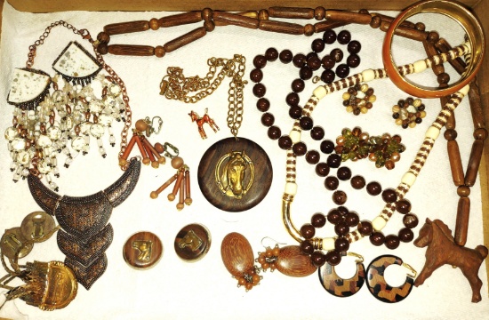 VINTAGE JEWELRY