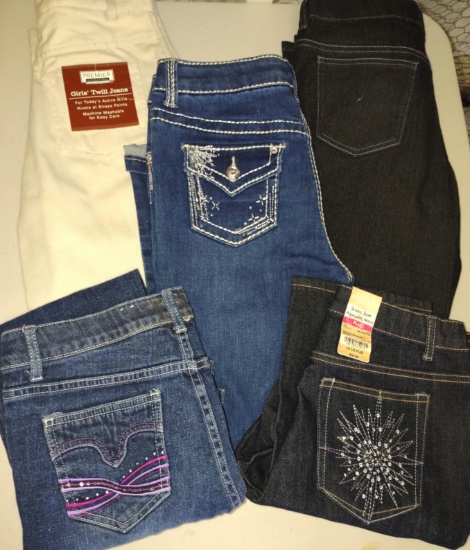 GIRLS/JR 14+ NEW & LIKE NEW DENIM JEANS