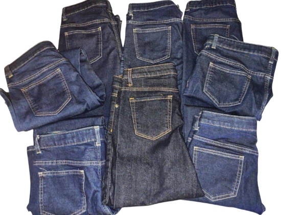 GIRLS/JR 14+ NEW & LIKE NEW DENIM JEANS