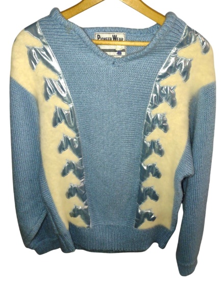 VINTAGE PIONEER WEAR SWEATER with HORSES - SIZE MEDIUM