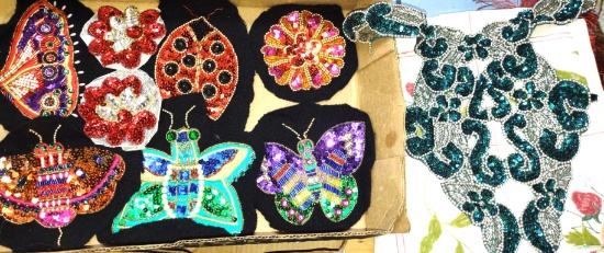LARGE SEQUIN ACCENT PCS