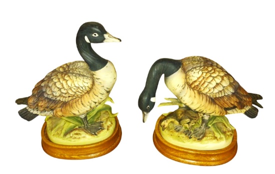 PAIR OF VINTAGE CERAMIC GEESE on WOODEN BASES