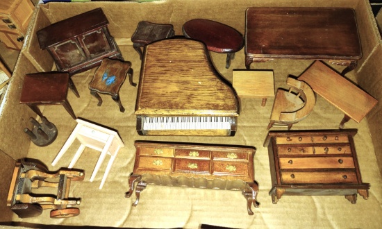 DOLL HOUSE FURNITURE