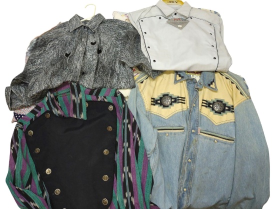 VINTAGE MEN'S WESTERN SHIRTS - SIZE SMALL