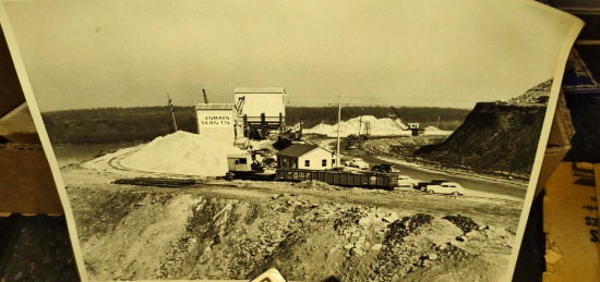 VINTAGE LORAIN SLAG CO. PHOTO
