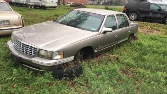 1999 Cadillac Deville Passenger Car, VIN # 1G6KD54Y3XU728105