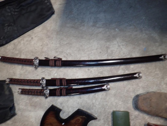 (3) Samurai Swords