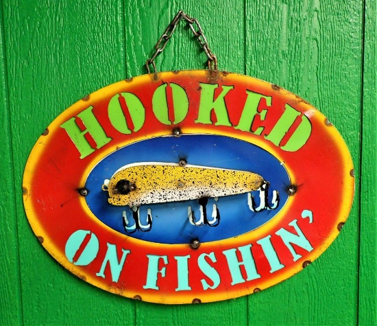Metal Sign - Hooked On Fishing