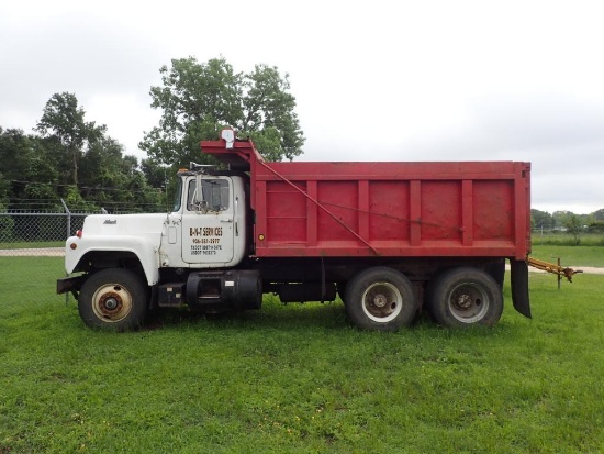 1980 Mack 12yard Dump Truck Model # R685S