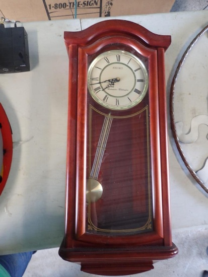 Westminster-Whittington Seiko Clock REF# QXH118BLHKKAE 10.12 lbs