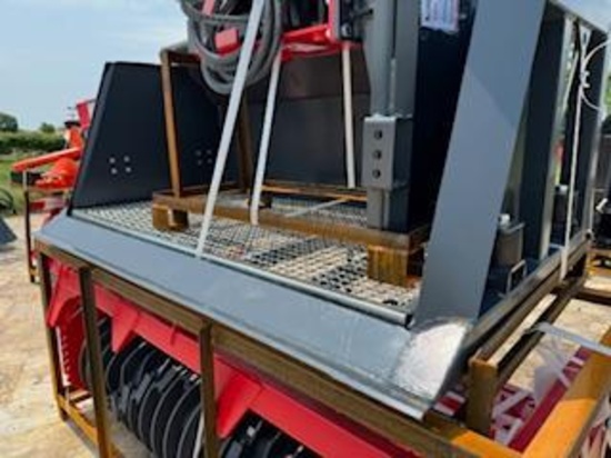 Raytree Skid-Steer Screening Bucket