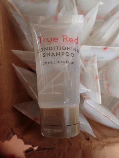 Box of True Red Conditioning Shampoo